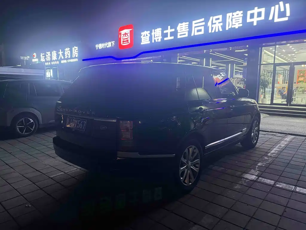 Land Rover Range Rover — миниатюра 11