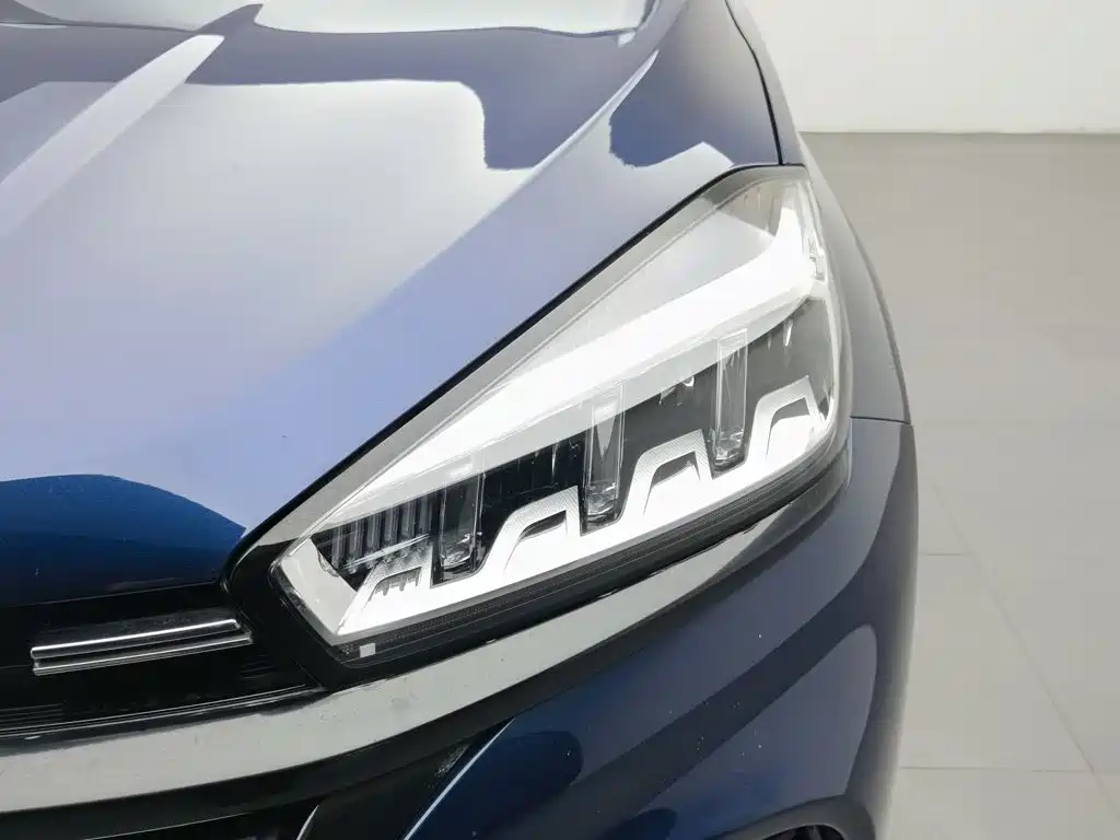 Chery Tiggo 8 — миниатюра 7