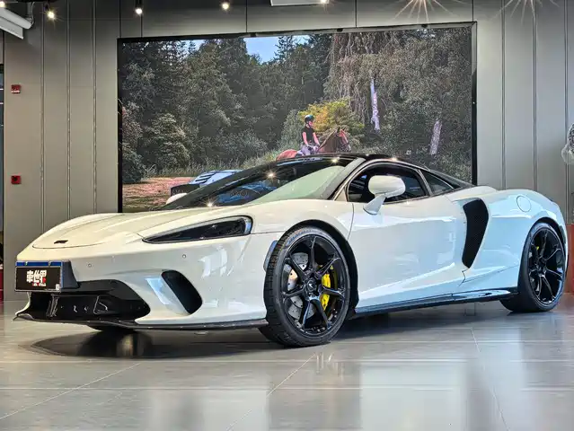 MCLAREN  GT 2021