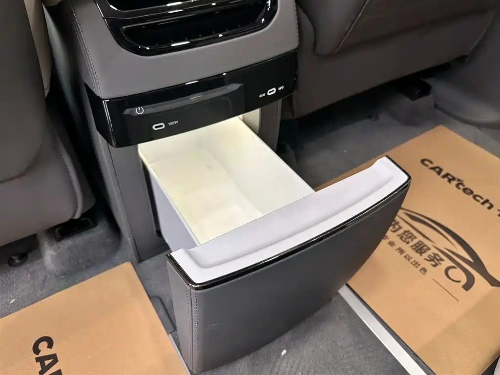 ZEEKR EXTREME KRYPTON 009