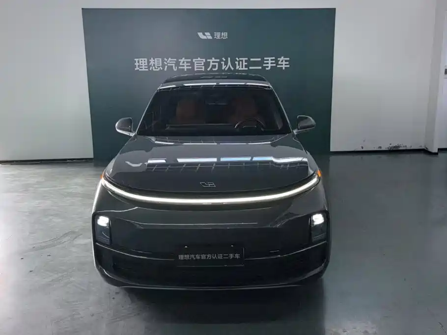 Li Auto Li L8 — миниатюра 2