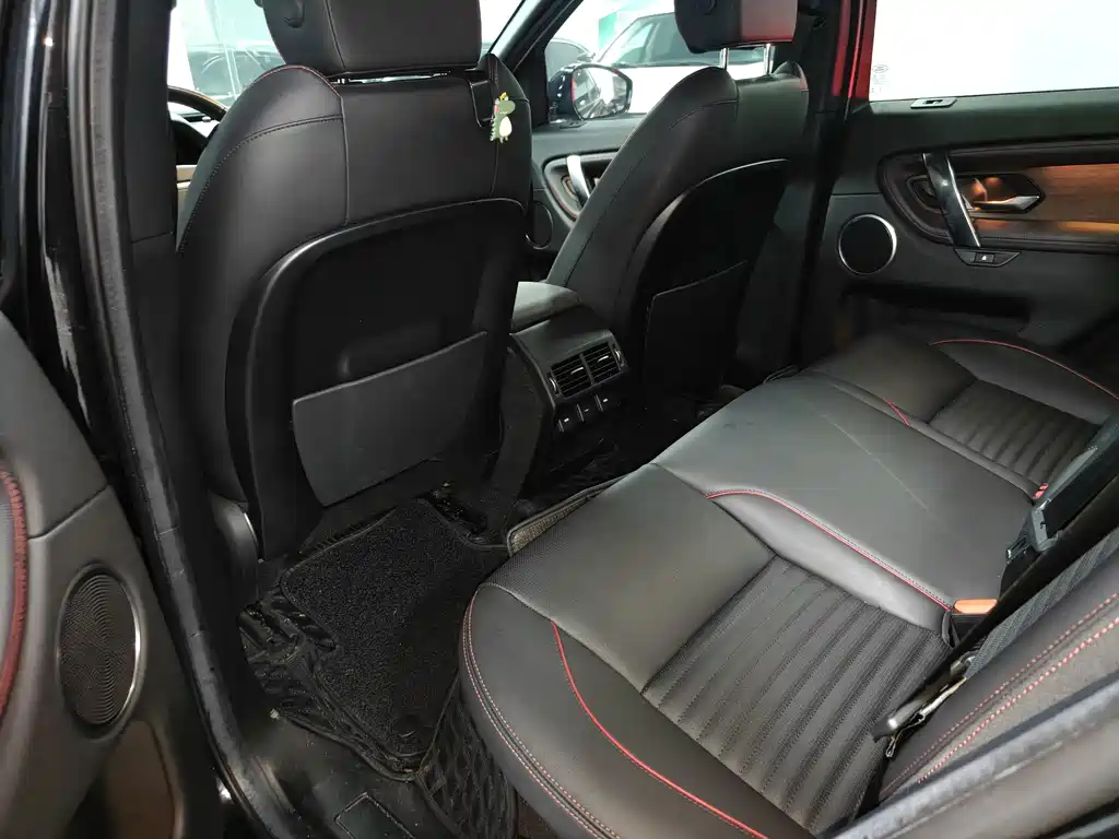 Land Rover Discovery Sport — миниатюра 5