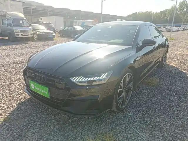 Audi A7L