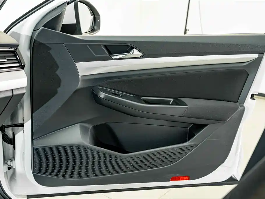 Volkswagen Bora — миниатюра 15