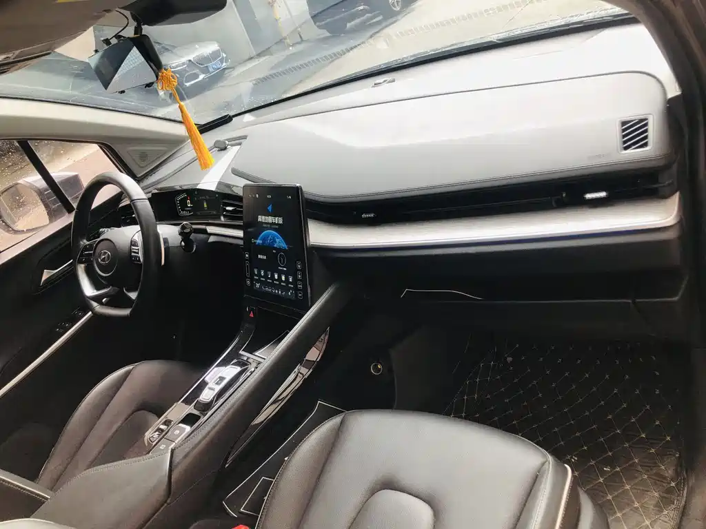 Hyundai Custo — миниатюра 14