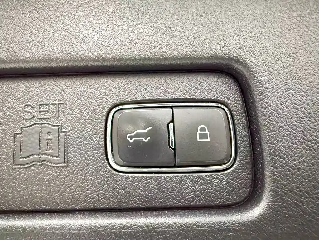 Lincoln Aviator — миниатюра 19