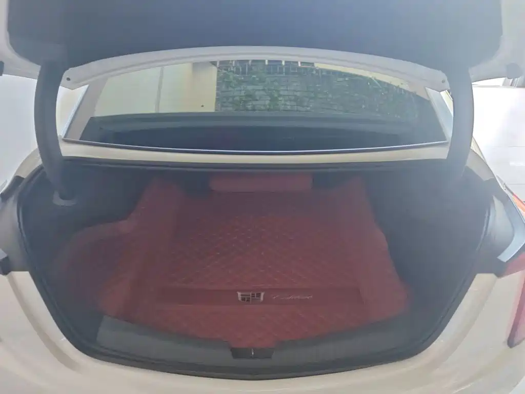 Cadillac CT5 — миниатюра 15