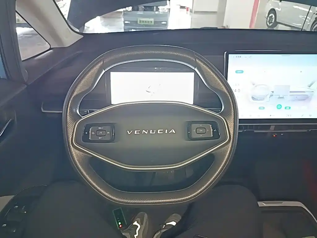 Venucia VX6 — миниатюра 7