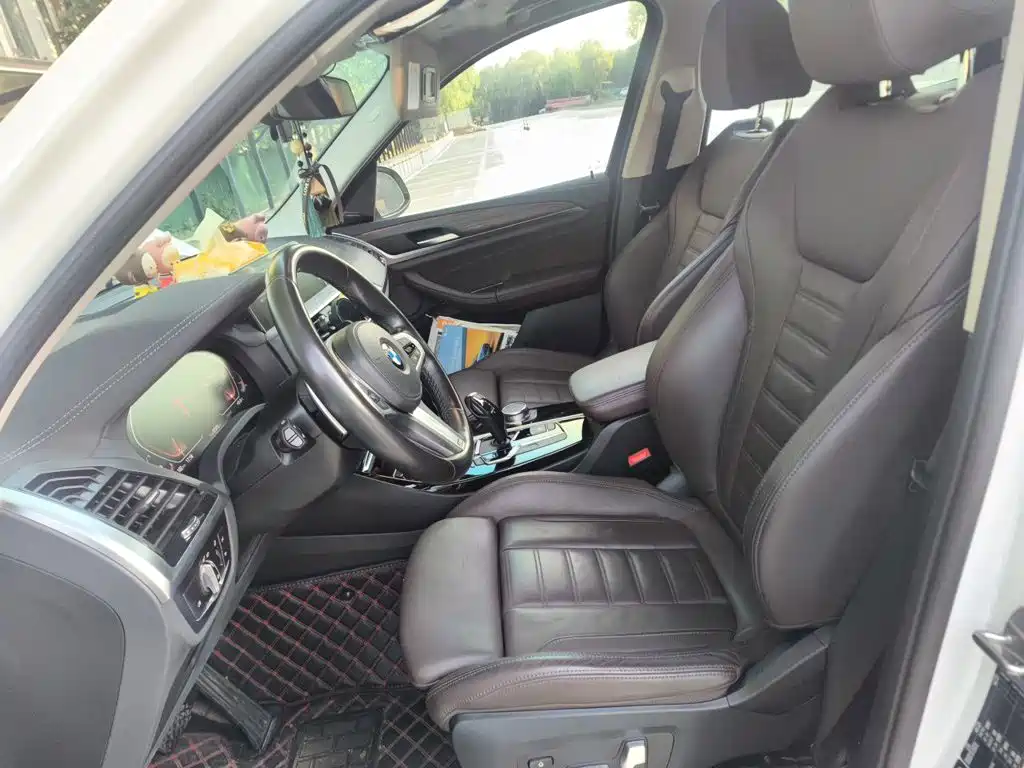 BMW X3 — миниатюра 8