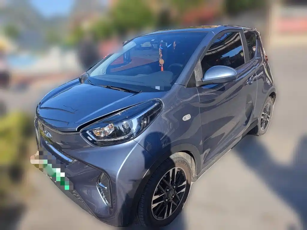 Chery Little Ant