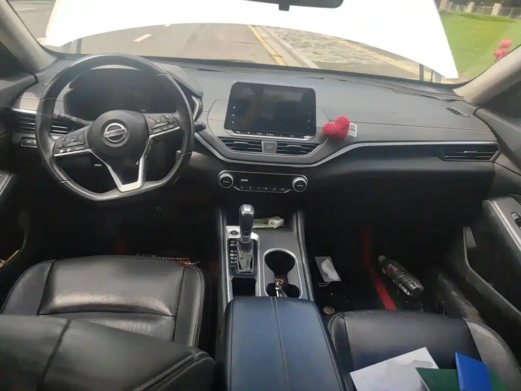 Nissan Teana — миниатюра 13
