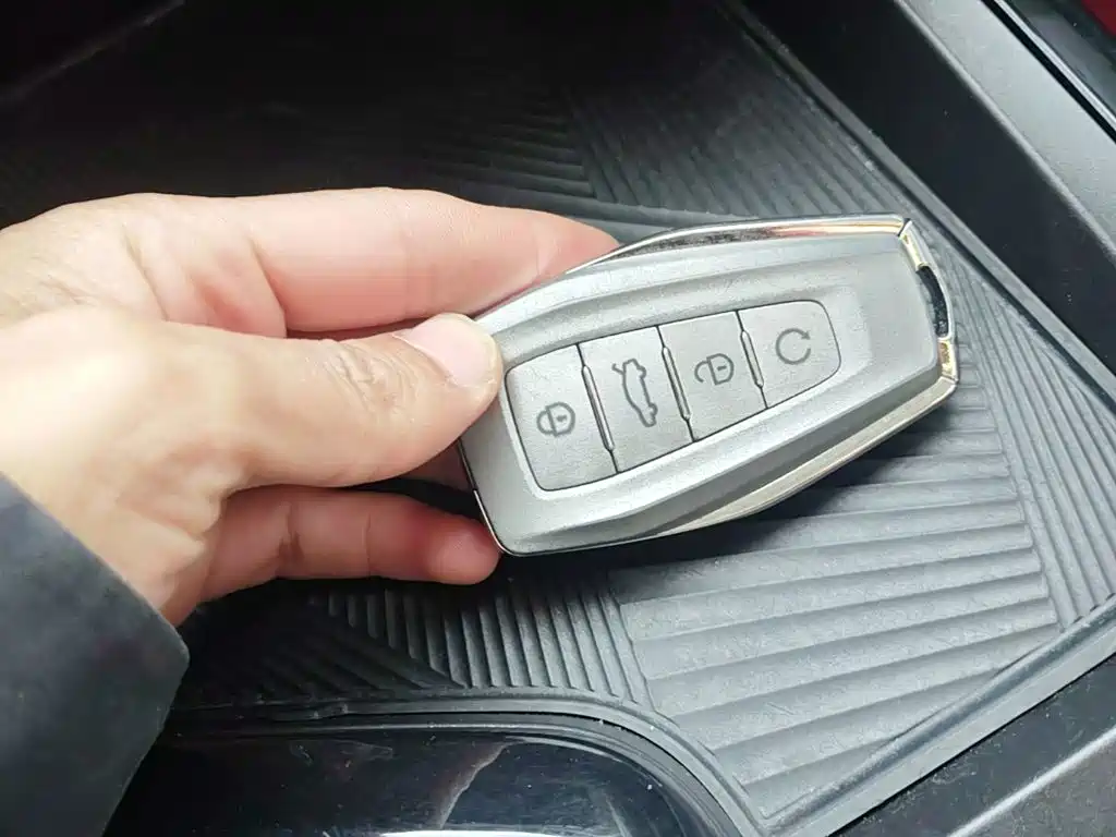 Geely Binyue — миниатюра 17