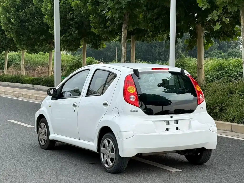 BYD F0 2015 1.0L AMT