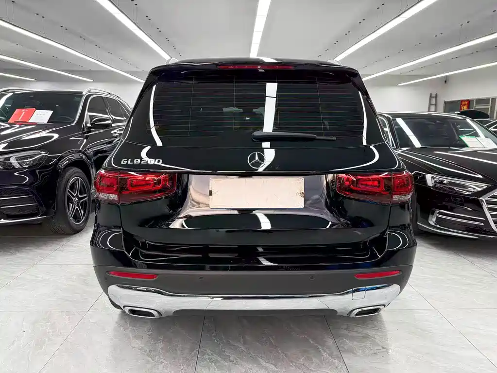 Mercedes-Benz GLB — миниатюра 5