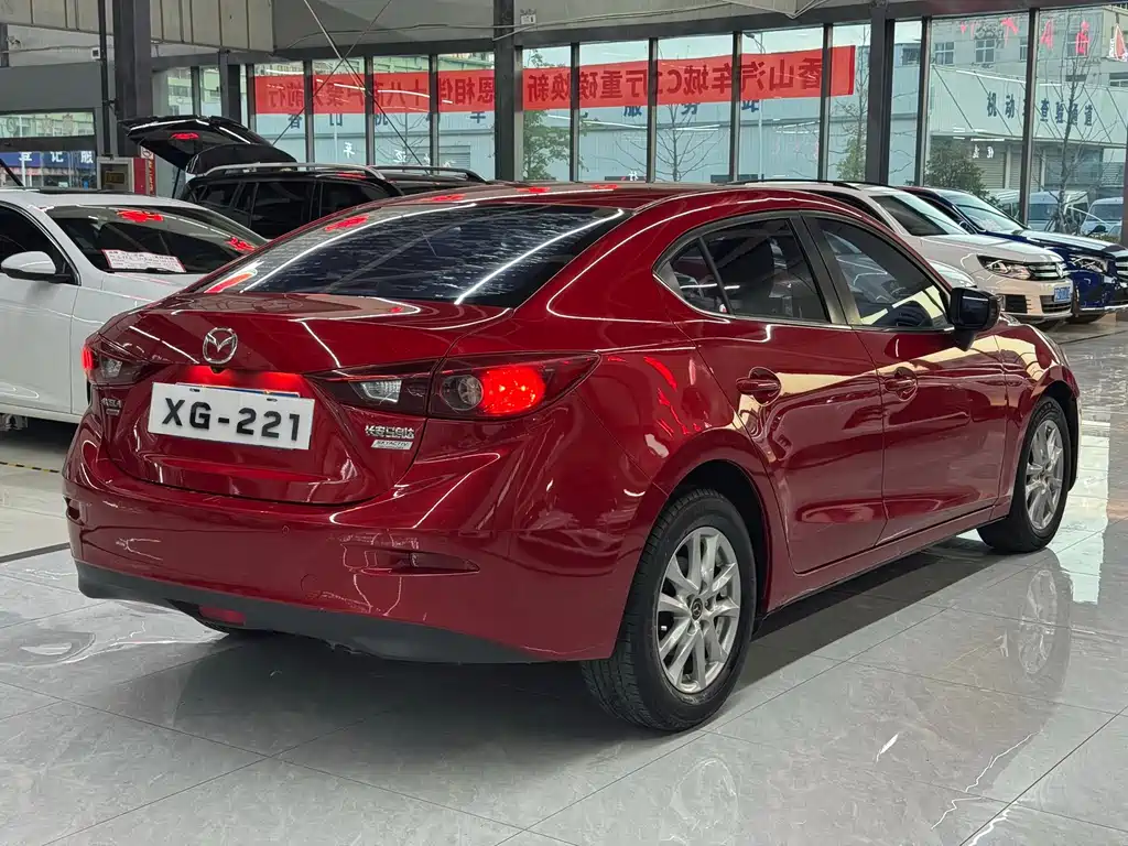 Mazda 3 Axela — миниатюра 8