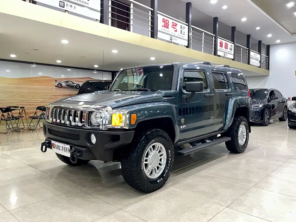 Hummer H3