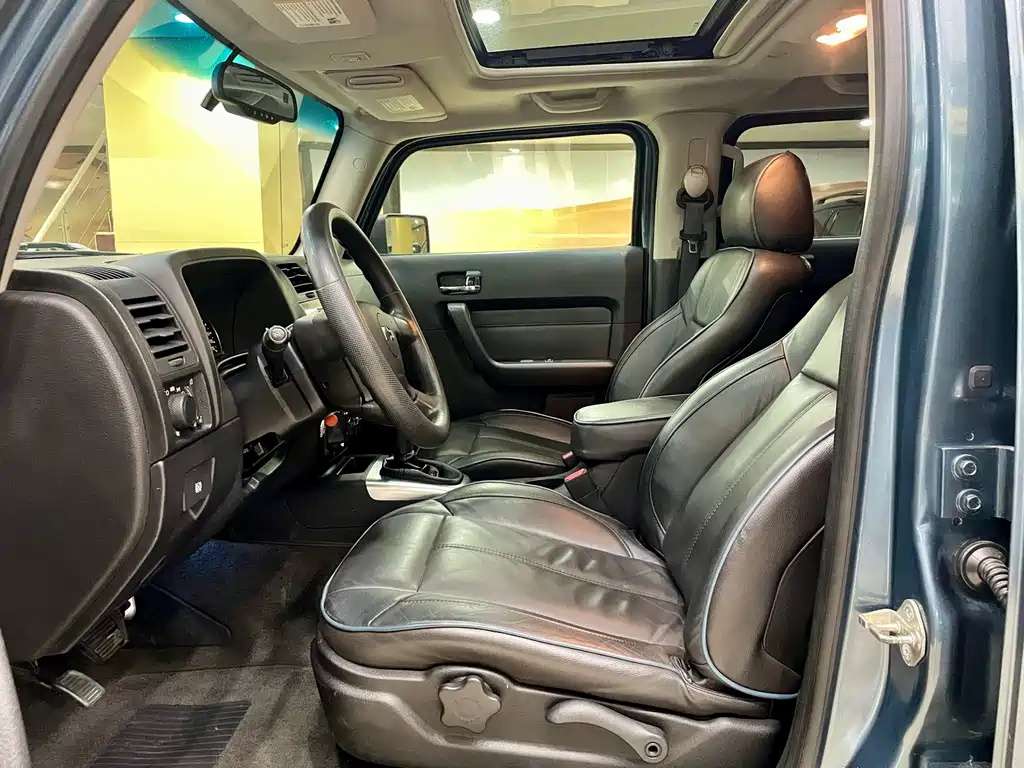Hummer H3 — миниатюра 8