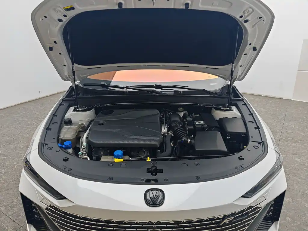 Changan UNI-V — миниатюра 12