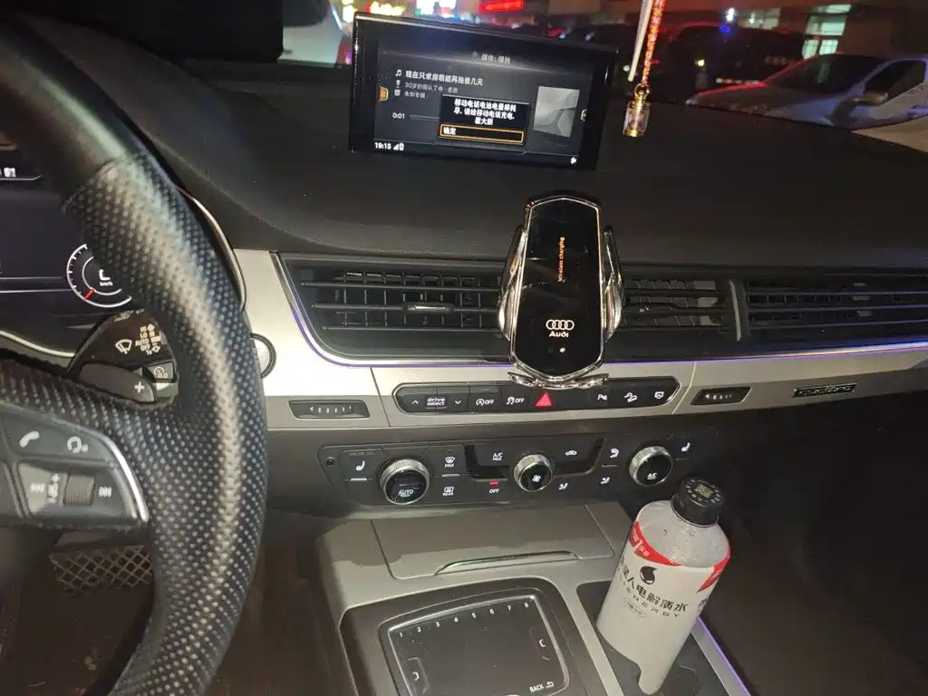 Audi Q7 — миниатюра 9