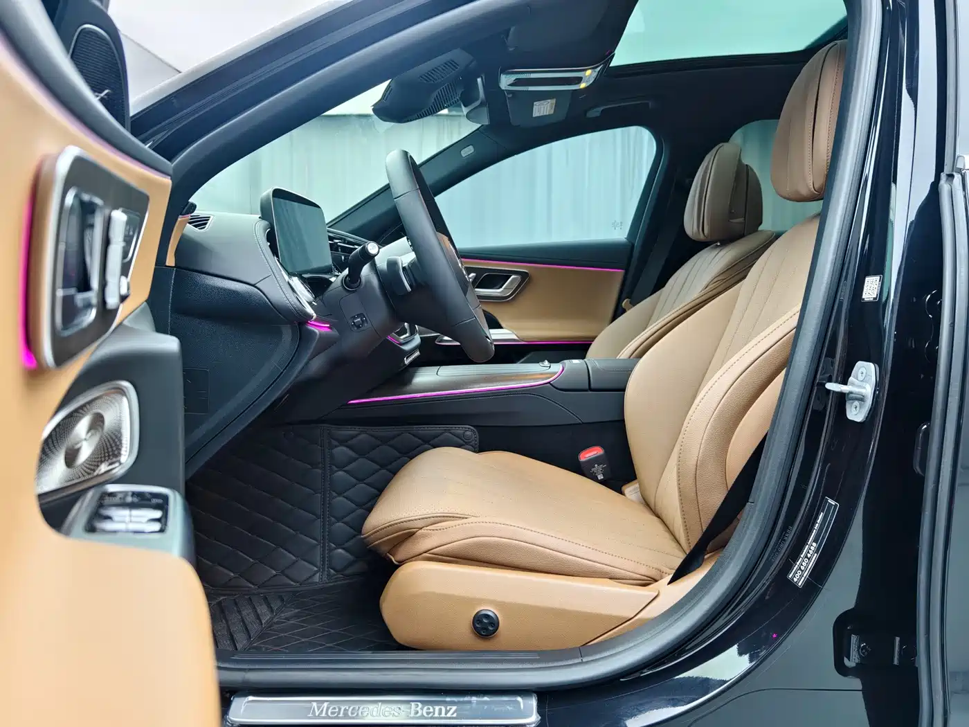 Mercedes-Benz E-Class id 4622379 из Китая 9