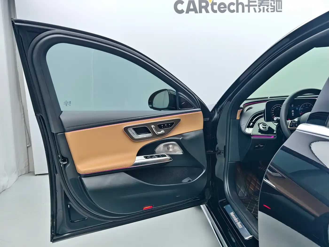 Mercedes-Benz E-Class id 4622379 из Китая 11