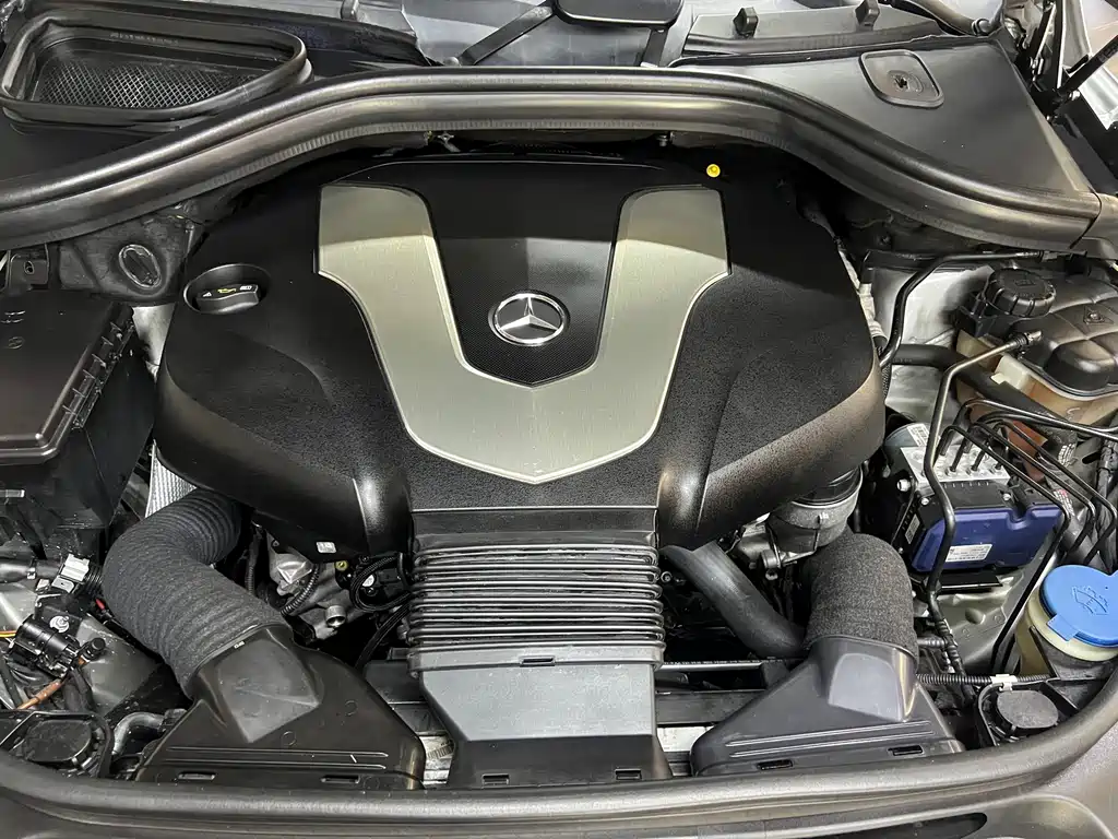 Mercedes-Benz GLE (Import) GLE 350 d 4MATIC, фото 4