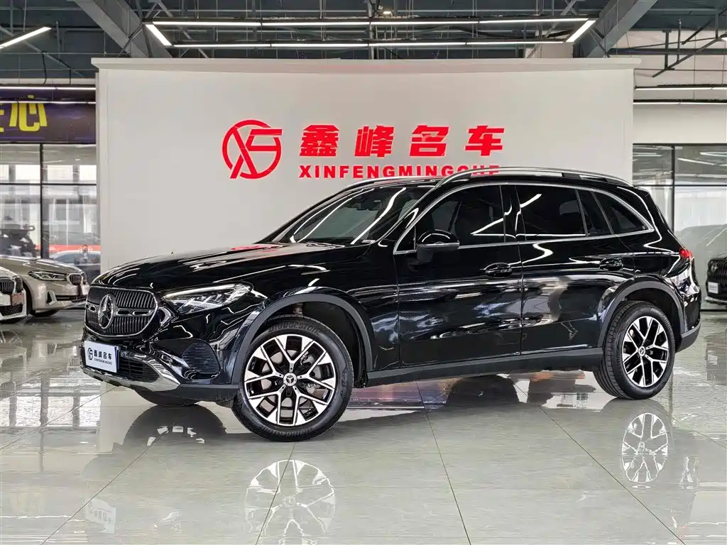 Mercedes-Benz GLC 2023