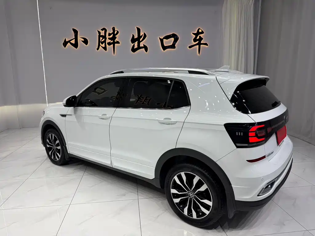 Volkswagen Tacqua 2021 280TSI DSG R-Line Smart Connect