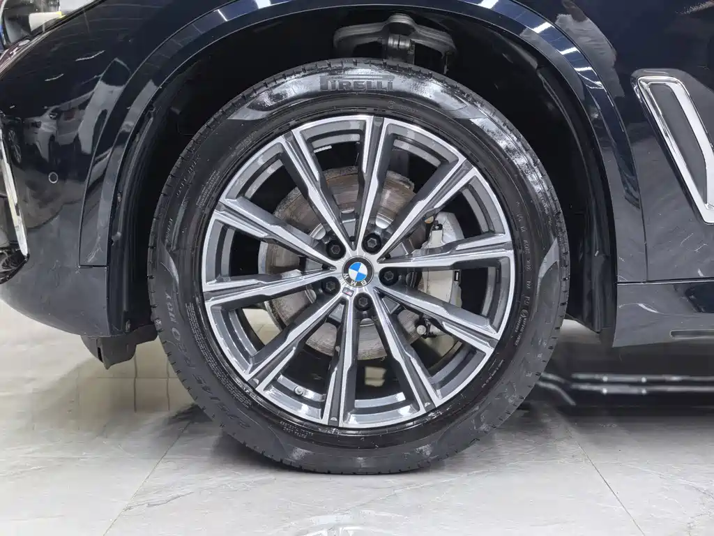 BMW X5 — миниатюра 40