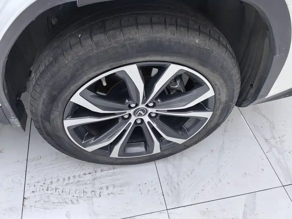 Lexus RX — миниатюра 7