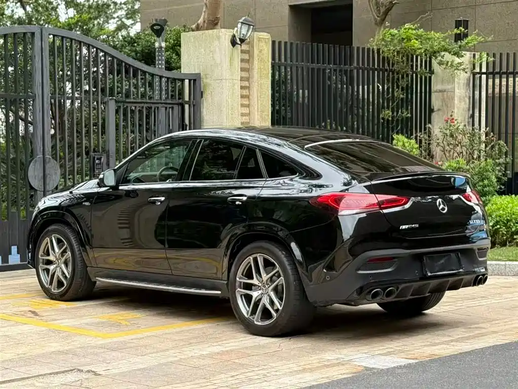 MERCEDES-BENZ GLE COUPE AMG