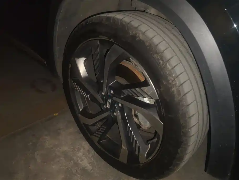 GEELY AUTOMOBILE XINGYUE L