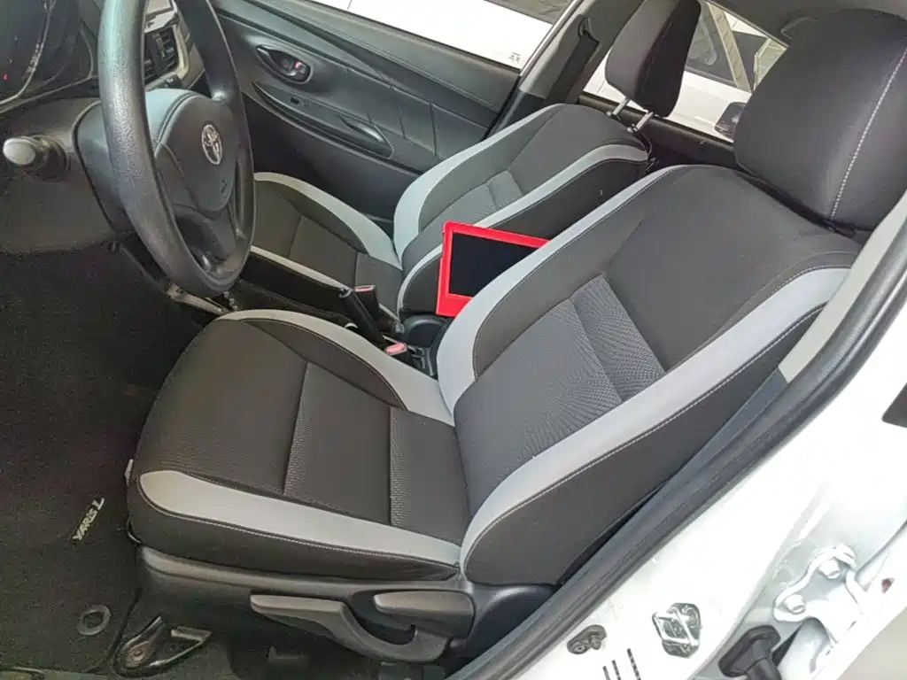Toyota Yaris L — миниатюра 15
