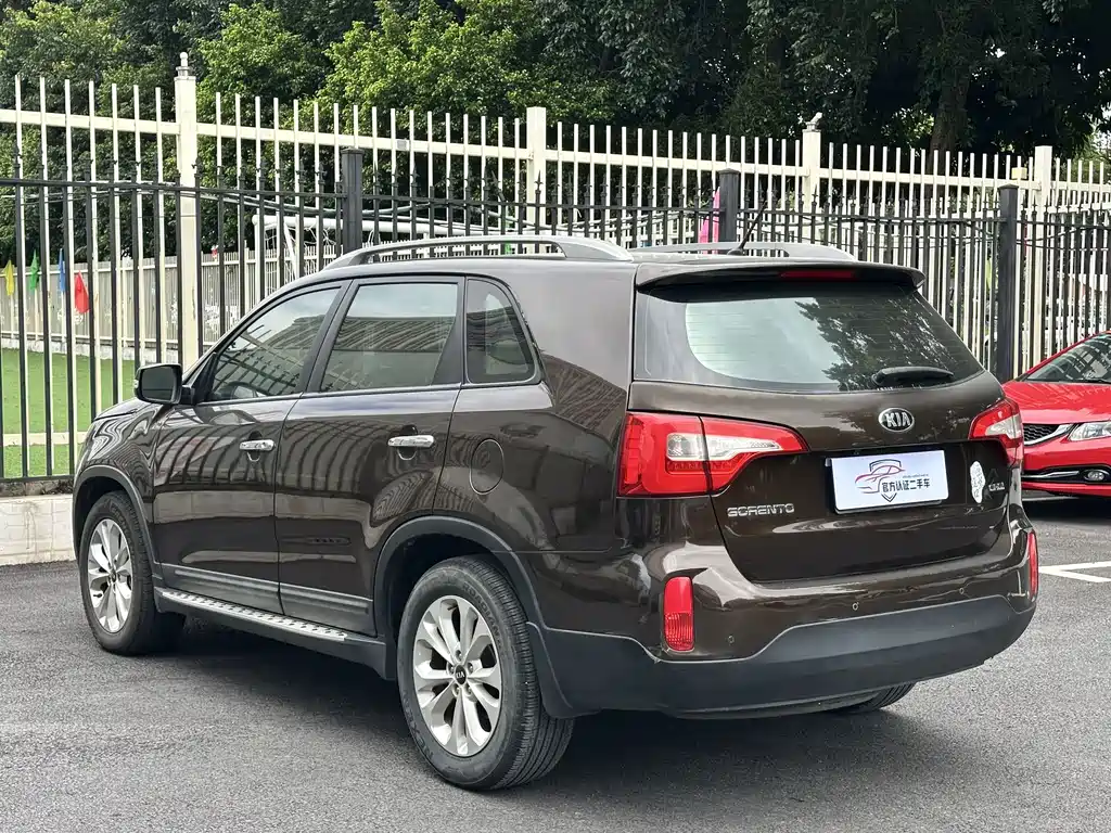 Kia Sorento — миниатюра 4