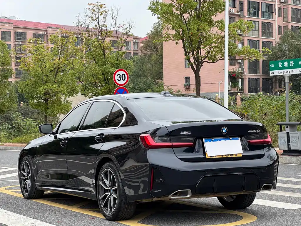 BMW 3 Series — миниатюра 6
