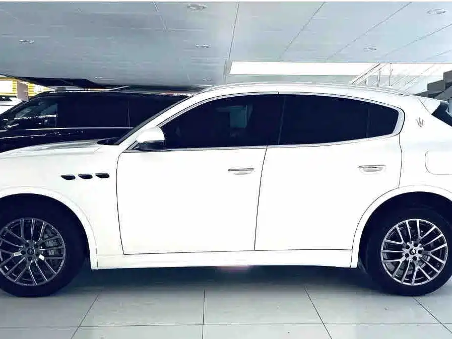 Maserati Grecale — миниатюра 7