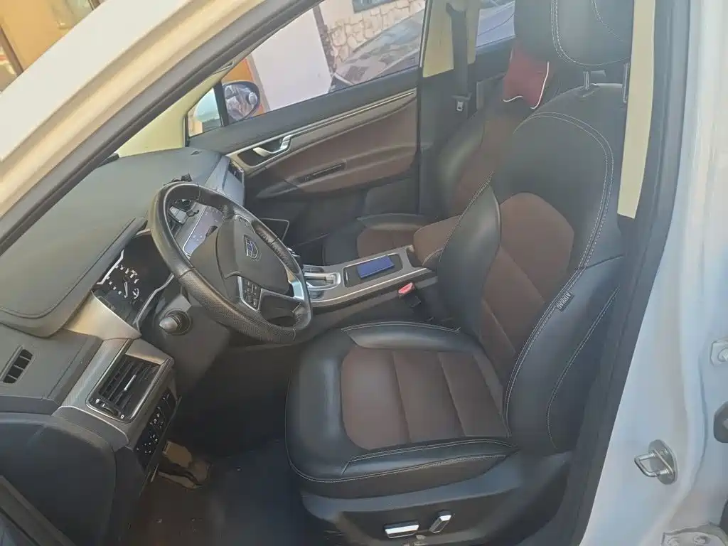 Geely Emgrand GS — миниатюра 16