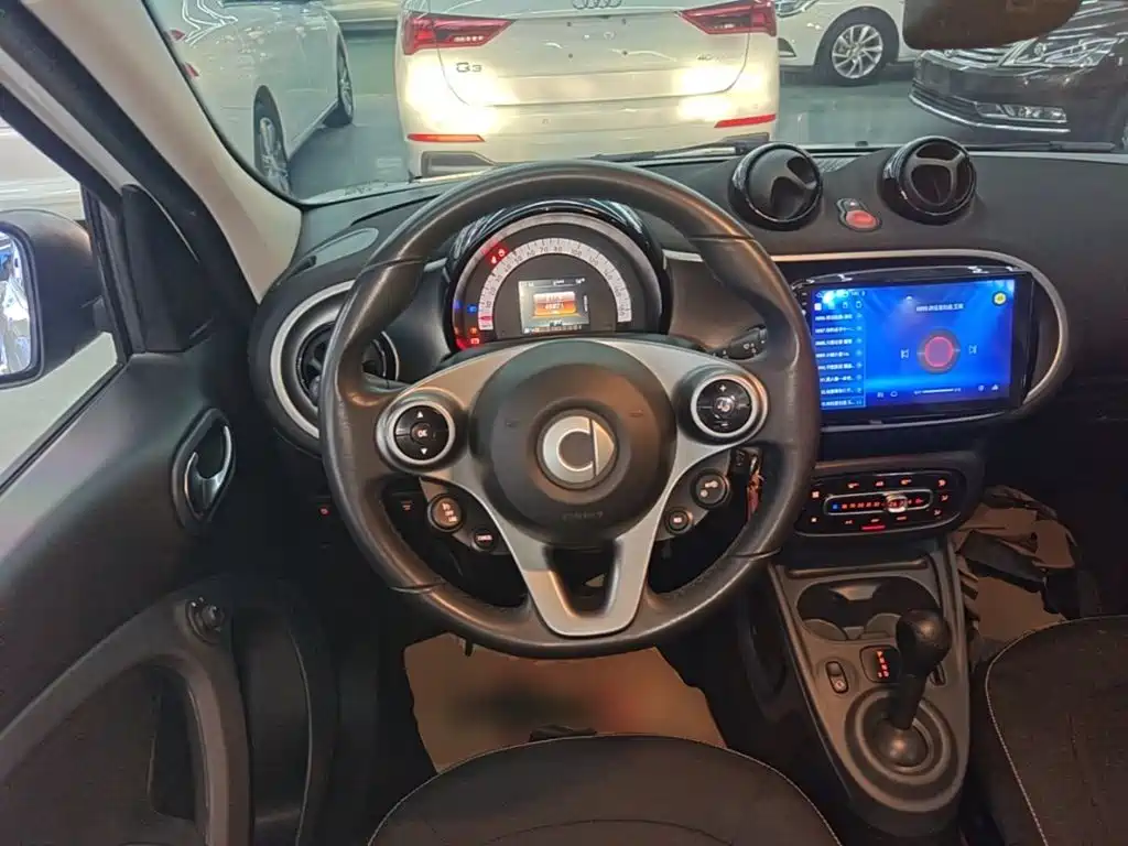smart Smart Forfour — миниатюра 11