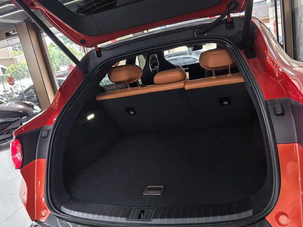 XIAOMI CAR XIAOMI YU7