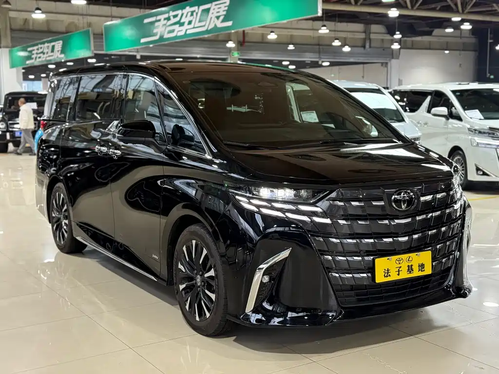 TOYOTA ELFA