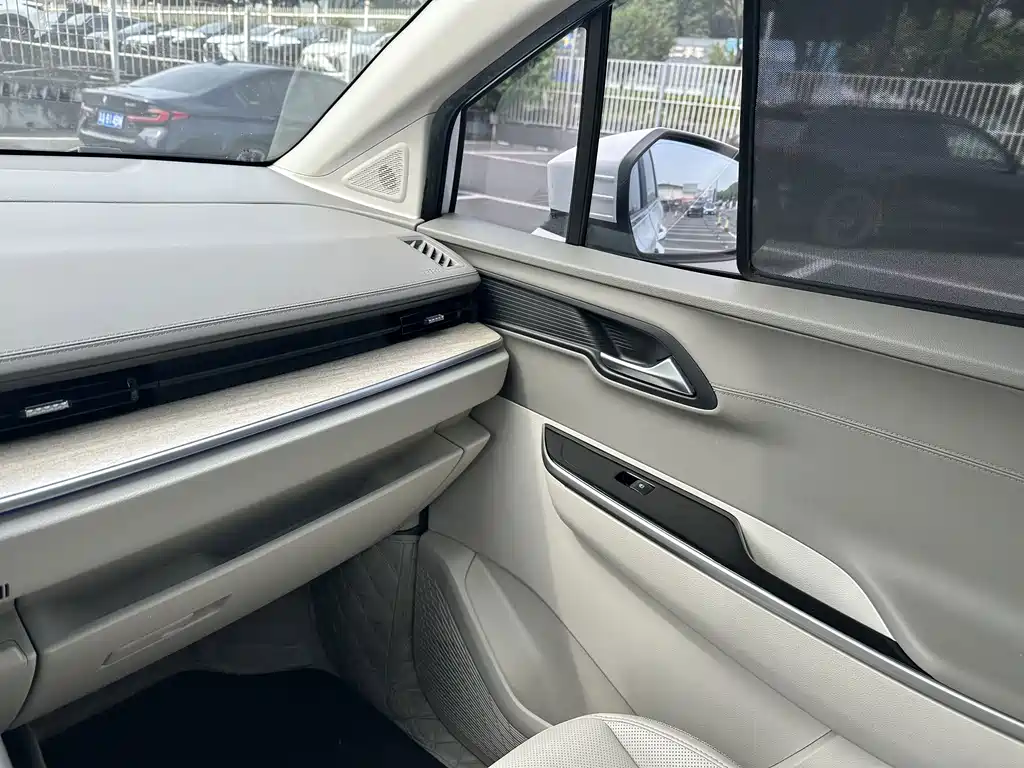 Hyundai Custo — миниатюра 26