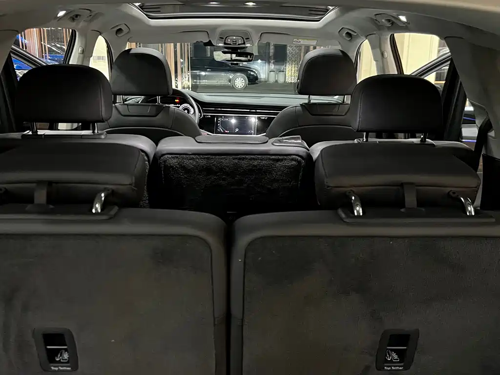 Audi Q7 — миниатюра 14