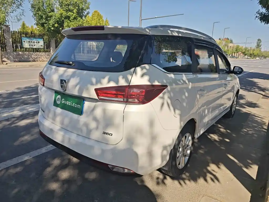 Baojun 360 — миниатюра 7