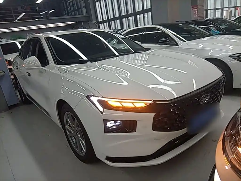 Ford Mondeo — миниатюра 4