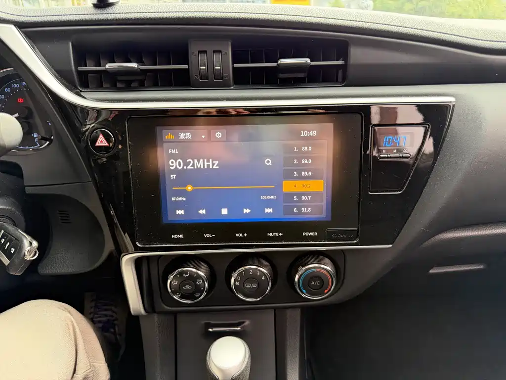 Toyota Corolla — миниатюра 17