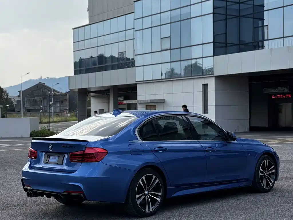 BMW 3 Series — миниатюра 7