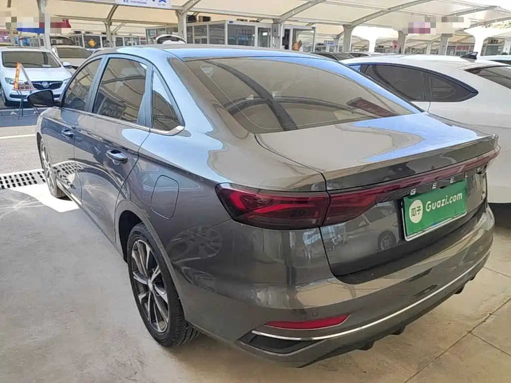 Geely Emgrand — миниатюра 5