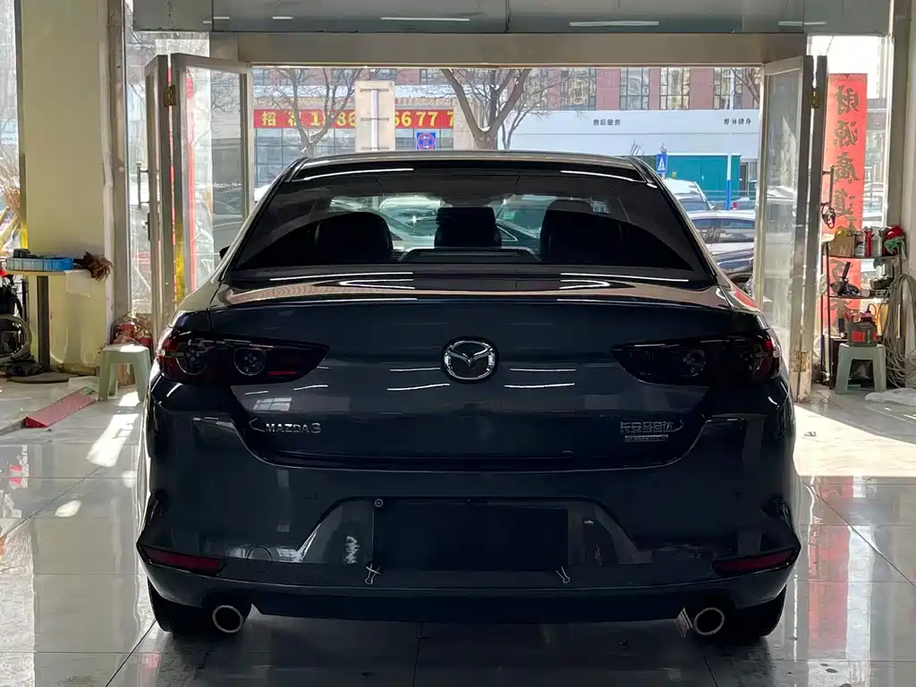 MAZDA 3 ANGKESAILA