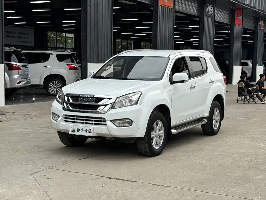 ISUZU MU X SHEPHERD RANGER