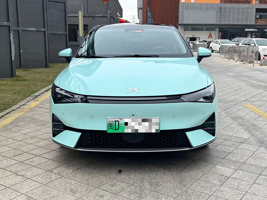 XPeng P5 — миниатюра 2